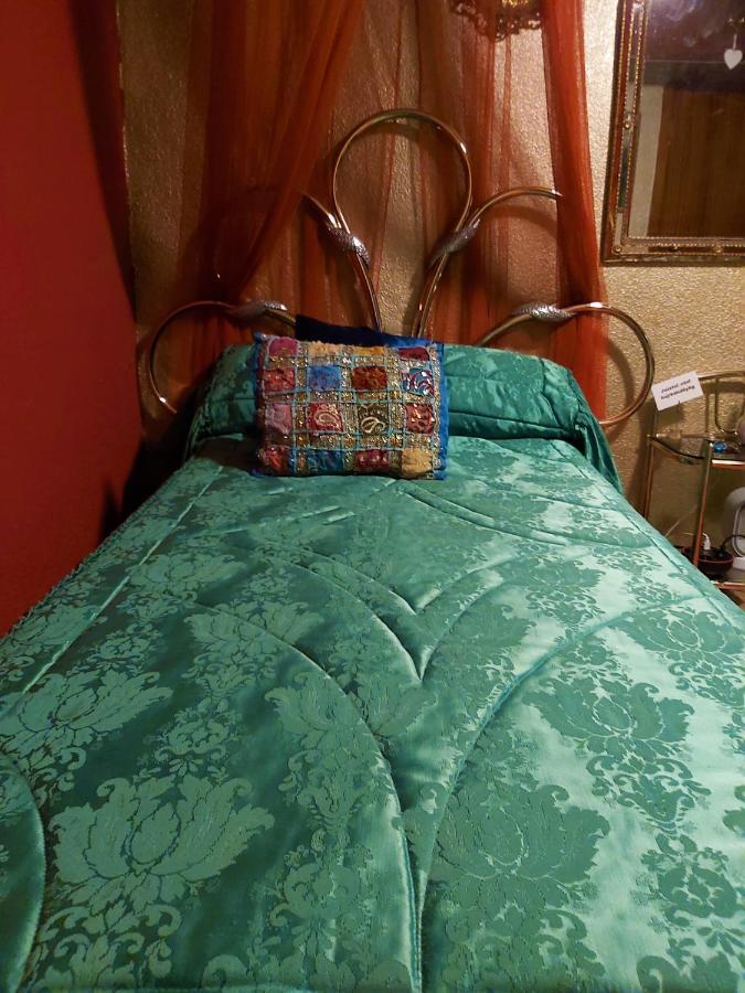 Alicante Room And Gayfriendly Екстер'єр фото