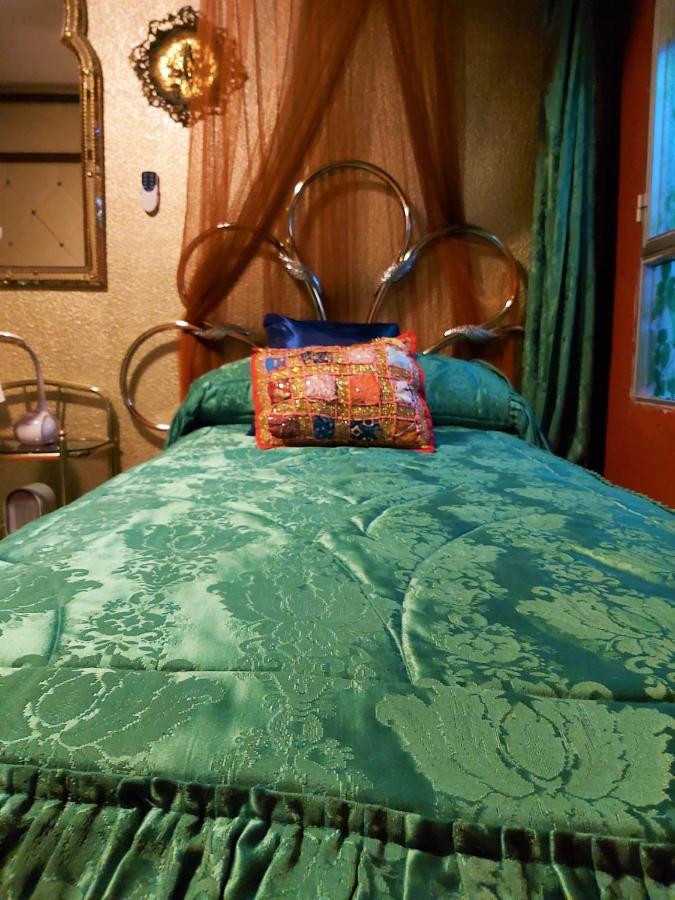 Alicante Room And Gayfriendly Екстер'єр фото